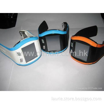 GSM watch mobile phone 1.67inch tri-bands multi touch and language blutooth